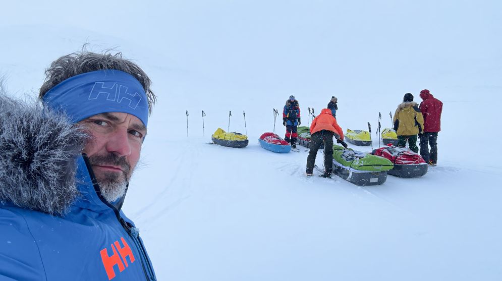 Frozen Frontiers - The Art of Surviving the Endless Winter